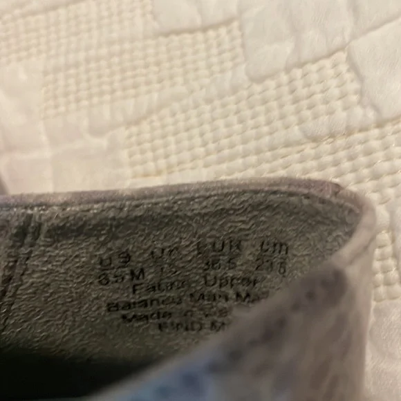 Dr. Scholl’s Foam Technology “Be Energized “ without box size 6.5 - Picture 4 of 4